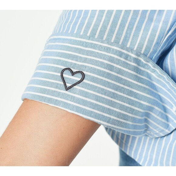 Candace Cameron Bure Regular Hi-Low Boyfriend Shirt Womens L Regatta Stripe NEW - Picture 3 of 8